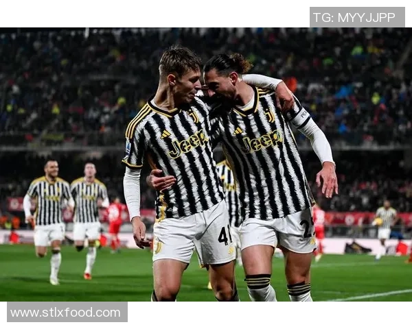 克鲁塞罗对阵直播赛事分析与精彩瞬间回顾